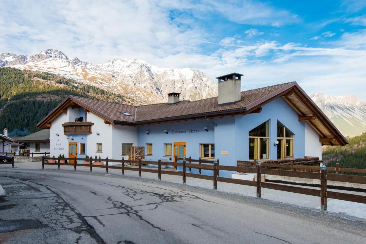 Hotel San Carlo, Tra Bormio E Livigno Isolaccia Exterior foto